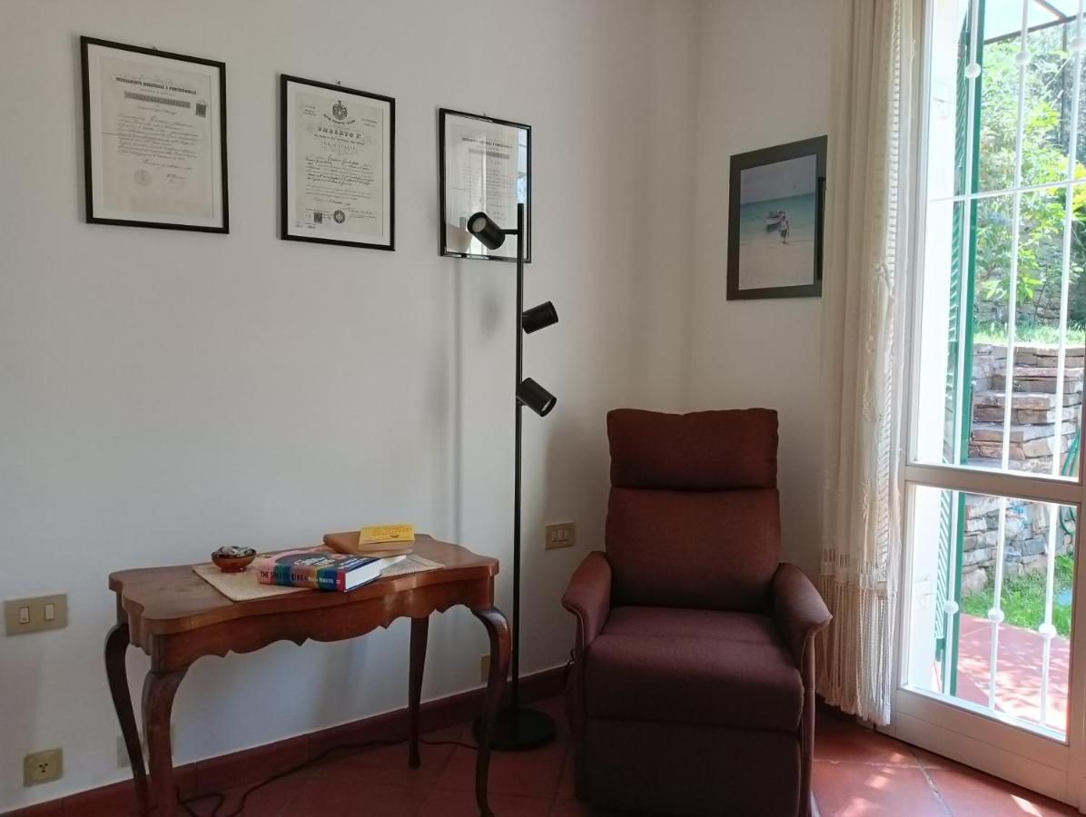 Villetta Con Giardino A Due Passi Dal Mare Imperia Exterior foto